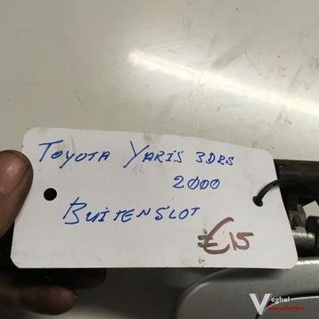 Toyota Yaris 2000 Greep Linksvoor beschikbaar voor biedingen