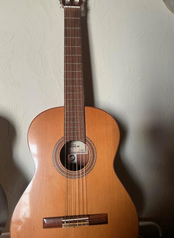 Gitaar Almansa 403, Muziek en Instrumenten, Snaarinstrumenten | Gitaren | Akoestisch, Zo goed als nieuw, Ophalen