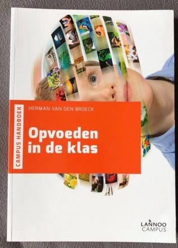 studieboek opvoeden in de klas beschikbaar voor biedingen