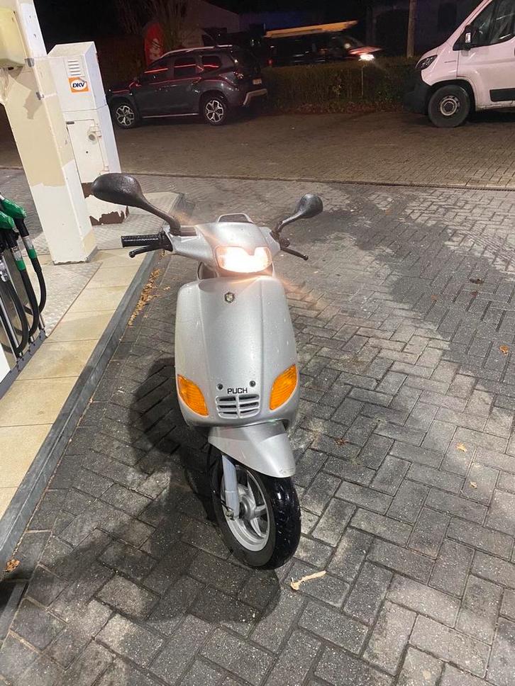 Piaggio Zip Type 3 Fris Fris (Ook Teruil), Fietsen en Brommers, Scooters | Piaggio, Zo goed als nieuw, Zip, Ophalen