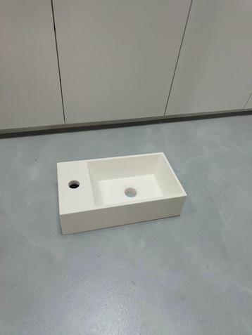 Lavabo/handenwassen - Dzignstone 'Thiny' beschikbaar voor biedingen