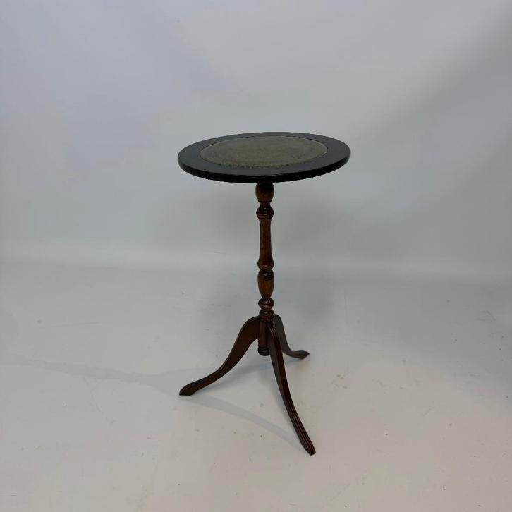 Bijzettafel in Victoriaanse stijl, Antiek en Kunst, Antiek | Meubels | Tafels, Ophalen of Verzenden