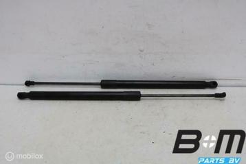 Set gasdrukveren achterklep VW Golf 7 5G6827550C beschikbaar voor biedingen