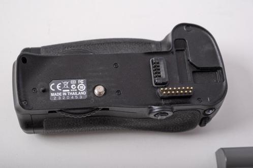 Nikon Battery Grip MB-D10 avec batterie et chargeur, TV, Hi-fi & Vidéo, Appareils photo numériques, Comme neuf, Reflex miroir