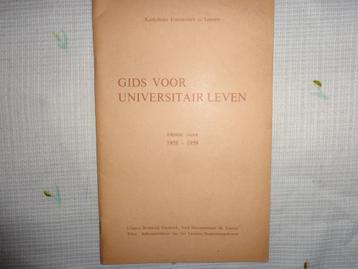 KUL  gids voor universitair leven 10j  1958-1959 beschikbaar voor biedingen
