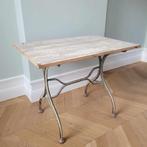 antieke tafel met gietijzeren onderstel, Huis en Inrichting, Tafels | Sidetables, Antiek en gietijzer, Gebruikt, Rechthoekig, 50 tot 75 cm