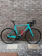 2021 BMC Teammachine Slr Four Shimano 105 neon blauw, Fietsen en Brommers, Fietsen | Heren | Sportfietsen en Toerfietsen, 28 inch