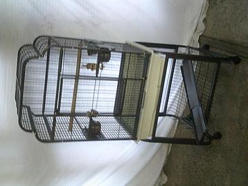 cage pour perroquet Montana130x65x55cm état neuf...