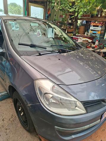 Clio 2009, Achat, Particulier, Rétroviseurs électriques, Essence