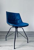 4x MDF Flow chairs design by jean-marie massaud., Huis en Inrichting, Zetels | Zetels, Ophalen, Gebruikt, Metaal