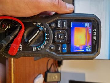 Flir multimeter + thermograaf DM284 disponible aux enchères