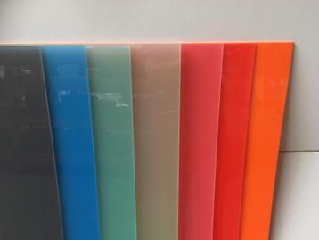 Kunststofpanelen | acryl | in diverse kleuren | 3 of 4mm  beschikbaar voor biedingen