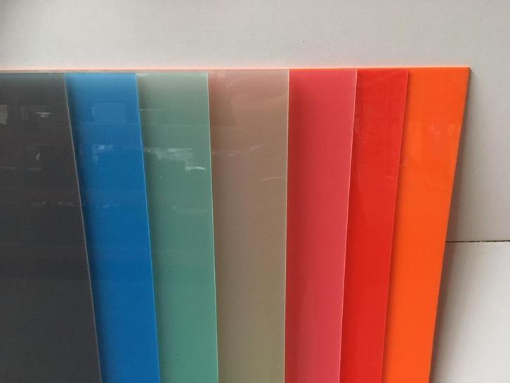 Kunststofpanelen | acryl | in diverse kleuren | 3 of 4mm, Hobby en Vrije tijd, Overige Hobby en Vrije tijd, Gebruikt, Ophalen
