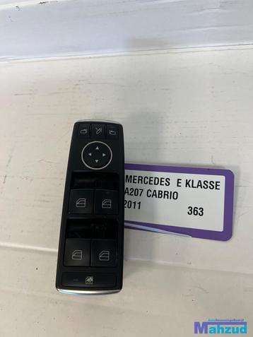 MERCEDES E A207 Links raam schakelaar A2049055402 2009-2016 beschikbaar voor biedingen