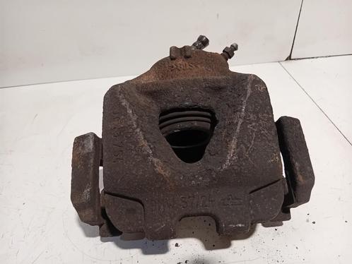 REMKLAUW RECHTS VOOR BMW 3 serie (E90) (12-2004/12-2011), Auto-onderdelen, Remmen en Aandrijving, BMW, Gebruikt