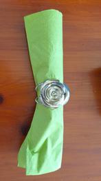 4 verzilverde servetringen in vorm van een roos, Enlèvement ou Envoi