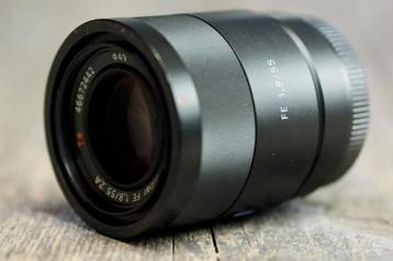 Sony FE 55mm f1.8 Zeiss  beschikbaar voor biedingen