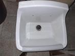 Uitgietbak porselein, Doe-het-zelf en Bouw, Sanitair, Ophalen, Nieuw, Wastafel
