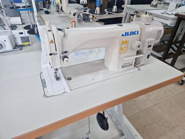 INDUSTRIELE NAAIMACHINE JUKI 8700 DIRECT DRIVE MOTOR ACTIE3, Hobby en Vrije tijd, Naaimachines en Toebehoren, Nieuw, Naaimachine