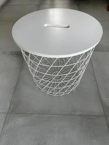 Opbergtafel Ikea beschikbaar voor biedingen