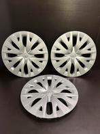 3 wieldoppen Toyota Yaris Aygo Corolla 15", Auto diversen, Wieldoppen, Ophalen of Verzenden, Zo goed als nieuw