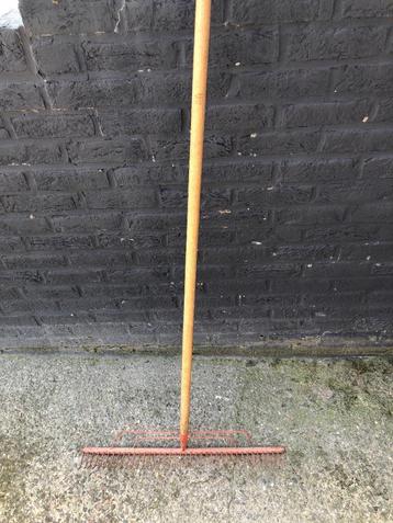 Hark 70cm breed incl. lange steel. beschikbaar voor biedingen