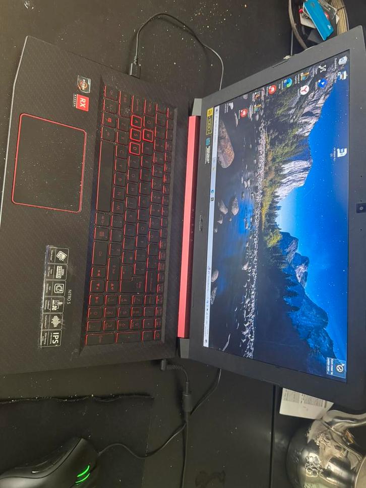 Acer gamerslaptop met gamersmuis, Computers en Software, Windows Laptops, Gebruikt, Gaming, Ophalen