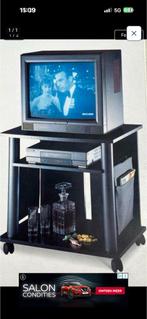 Deux armoires neuves non déballées, Enlèvement