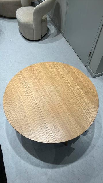 SOFACOMPANY salontafel beschikbaar voor biedingen