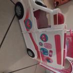 Barbie ambulance 15 euro, Enfants & Bébés, Jouets | Véhicules en jouets, Enlèvement, Utilisé