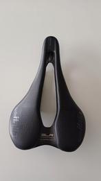 Zadel selle italia slr superflow, Fietsen en Brommers, Fietsonderdelen, Ophalen of Verzenden, Zadel