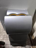 Sèche main dyson, Enlèvement, Utilisé