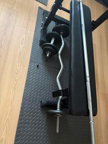 Banc de Musculation Complet + Poids beschikbaar voor biedingen
