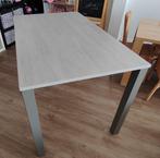 HOGE TAFEL, Ophalen