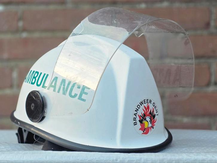 Casque d'ambulance, casque de pompier, casque pompier Belgiq, Collections, Objets militaires | Général, Enlèvement ou Envoi