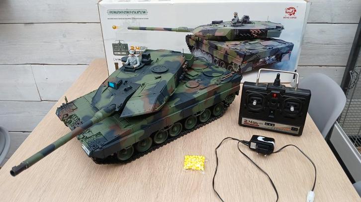 Leopard 2A6 tank, Hobby en Vrije tijd, Modelbouw | Radiografisch | Overige, Zo goed als nieuw, Ophalen of Verzenden
