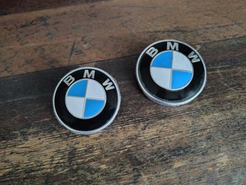 2x Embleem/ BMW E46/ E60 /E87/E90 / 74mm /82mm NIEUW!!!!  Ni beschikbaar voor biedingen