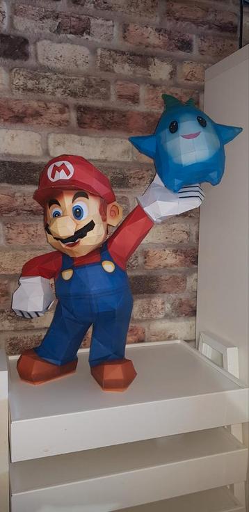 Papercraft mario+lumen figuren beschikbaar voor biedingen