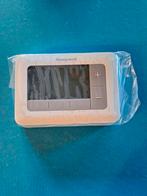 Thermostat programmable Honeywell T4 On/Off New i, Bricolage & Construction, Thermostats, Enlèvement ou Envoi