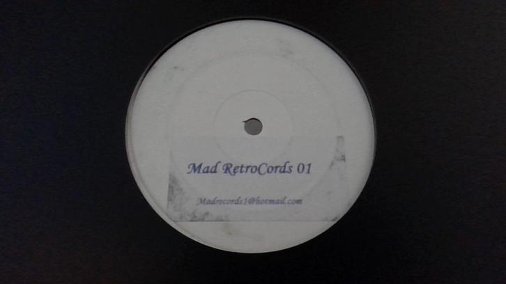 WHITE LABEL " MAD RETROCORDS 01 ", Cd's en Dvd's, Vinyl | Dance en House, Zo goed als nieuw, Techno of Trance, 12 inch, Verzenden