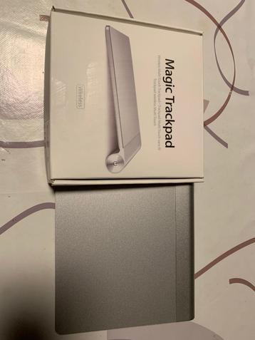 Apple Magic Trackpad Wireless (MC302Z/A) beschikbaar voor biedingen