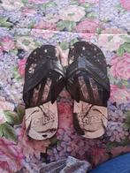 GRATIS VERZENDE LUXE ZWARTE GUESS SLIPPERS MT 43, Kleding | Heren, Schoenen, Slippers, Overige kleuren, Verzenden, Zo goed als nieuw