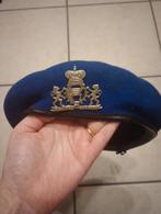 Baret onder Belgische logistiek medewerker, Verzamelen, Verzenden