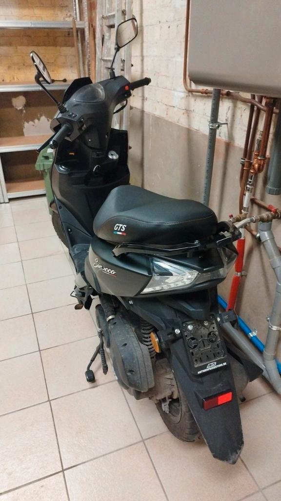 GTS Sirocco, Fietsen en Brommers, Brommeronderdelen | Scooters, Zo goed als nieuw, Ophalen