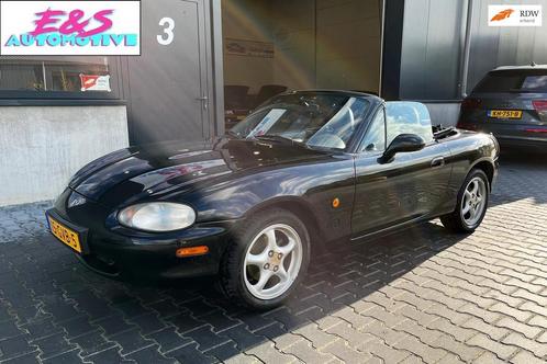 Mazda MX-5 1.6i dealer onderhouden, lage km stand, Autos, Oldtimers & Ancêtres, Achat, Airbags, Verrouillage central, Rétroviseurs électriques