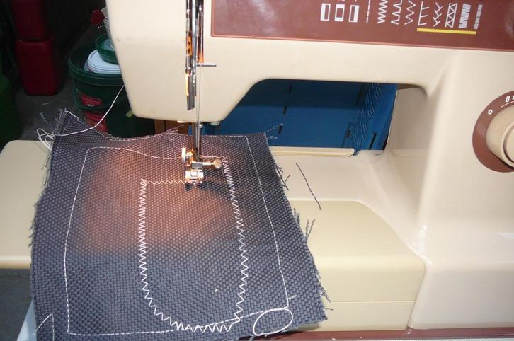 Naaimachine SANWA, Hobby en Vrije tijd, Naaimachines en Toebehoren, Gebruikt, Naaimachine, Ophalen