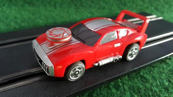 Carrera Go: Muscle Car 1 (rouge) avec effet de lumière, Enfants & Bébés, Jouets | Circuits, Utilisé, Circuit, Électrique, Carrera