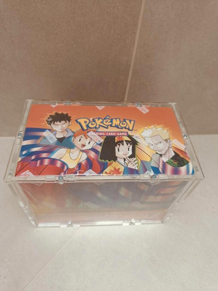 Pokémon Gym Heroes box WOTC, Hobby en Vrije tijd, Verzamelkaartspellen | Pokémon, Zo goed als nieuw, Boosterbox, Foil, Ophalen of Verzenden