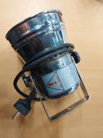 Spots Theater, Ophalen