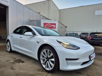 Tesla Model 3 // Long-Range // Dual Motor // AWD // 498pk !! beschikbaar voor biedingen